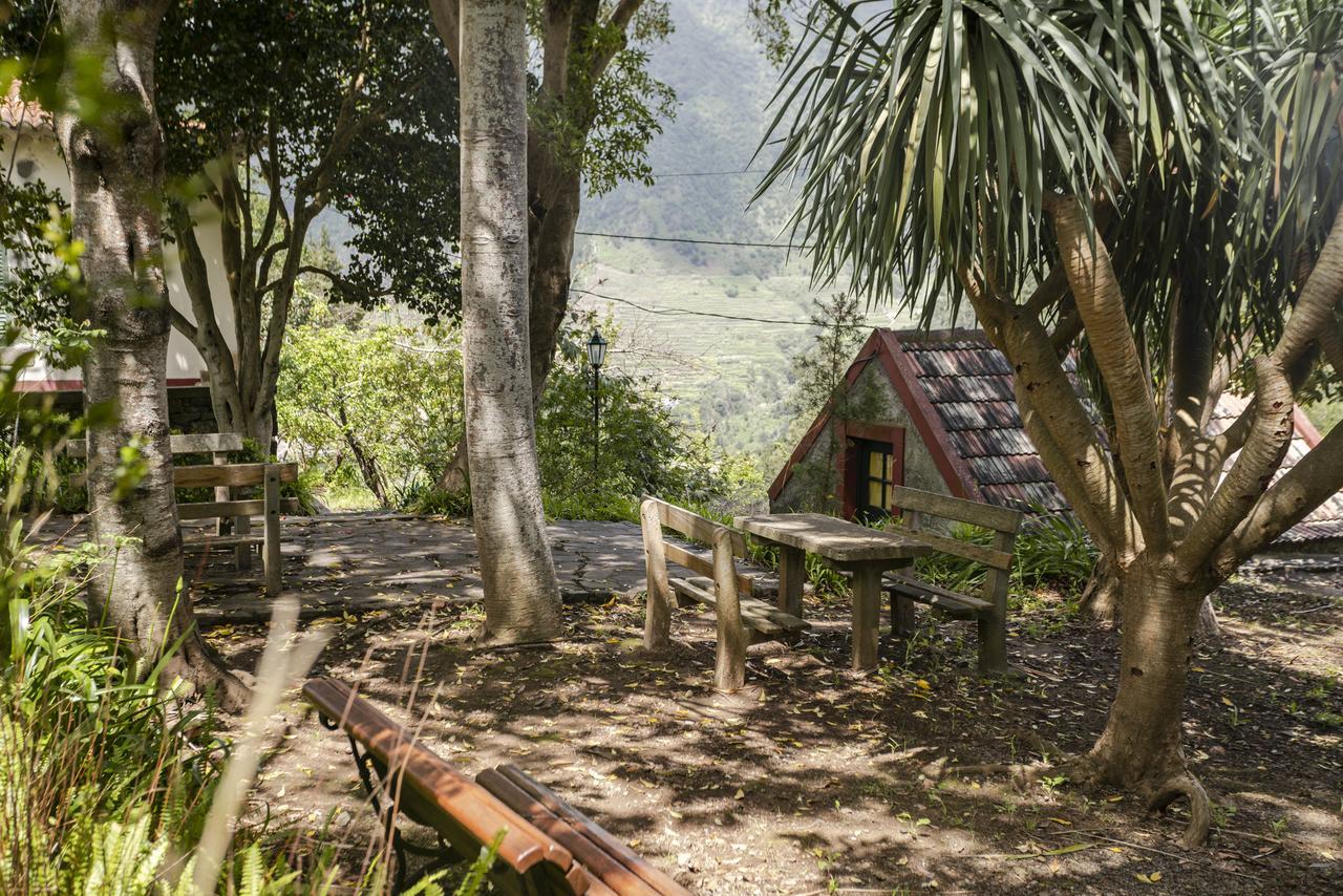 Casas Do Lanco By An Island