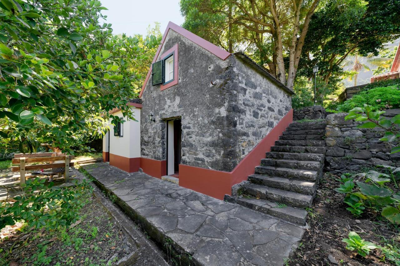 Casas Do Lanco By An Island