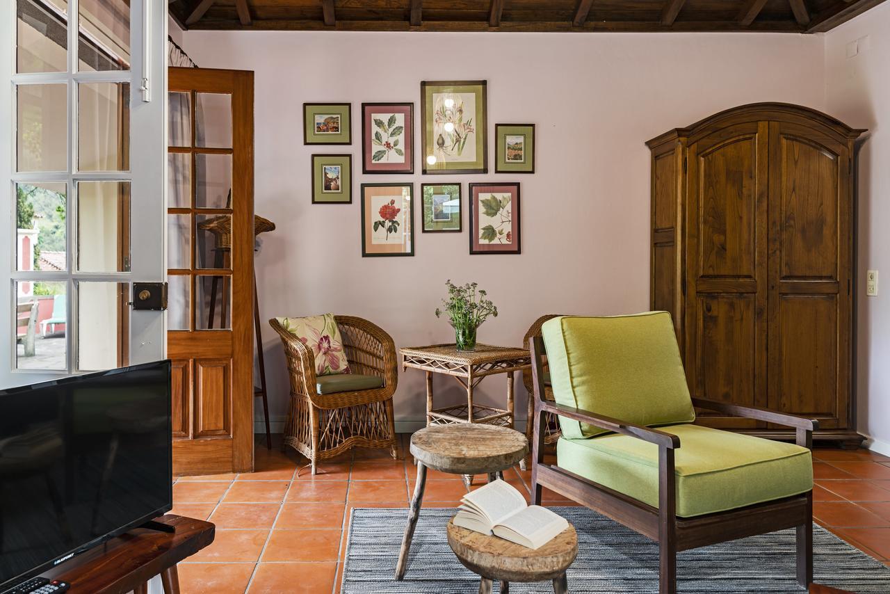 Casas Do Lanço By An Island Hébergement de vacances